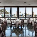 Regent\'S Hotel