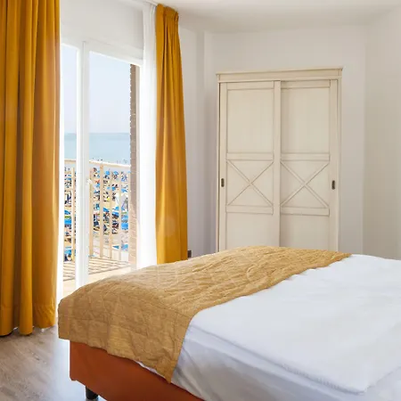 Regent's Hotel 4*