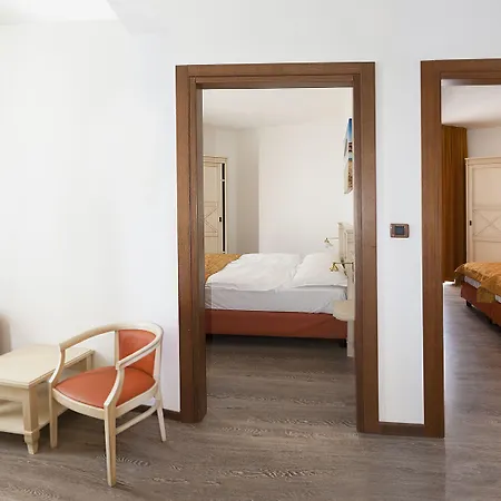 Hotel Regent's 4*